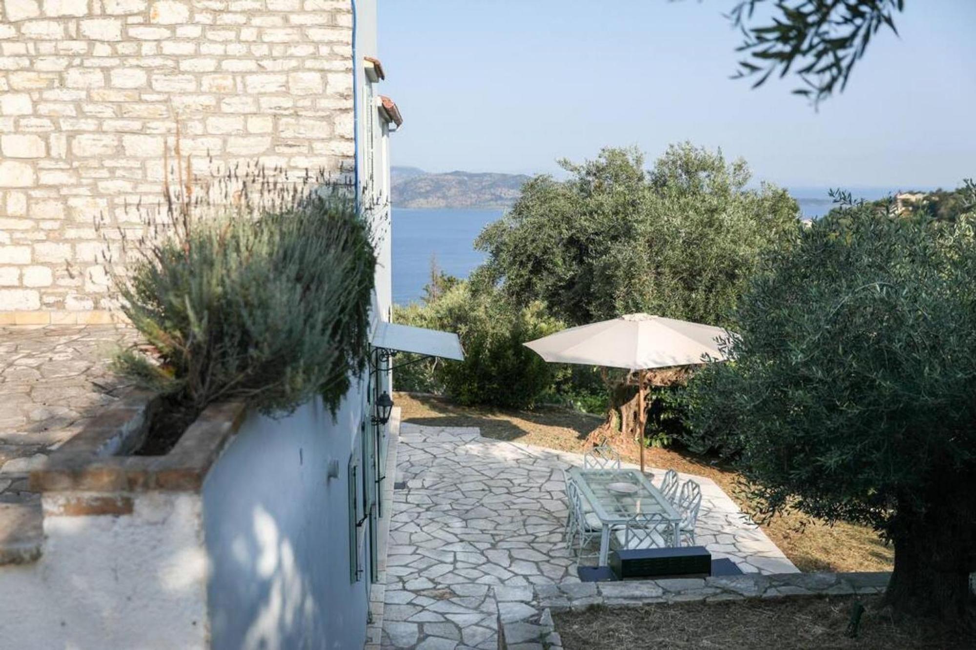 Sinies Stone Cottage - Ne Corfu Agnitsini Bagian luar foto