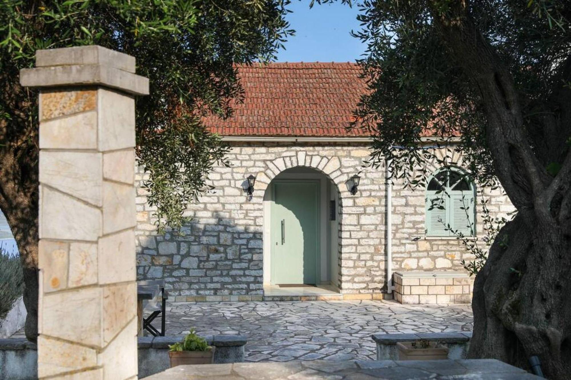 Sinies Stone Cottage - Ne Corfu Agnitsini Bagian luar foto